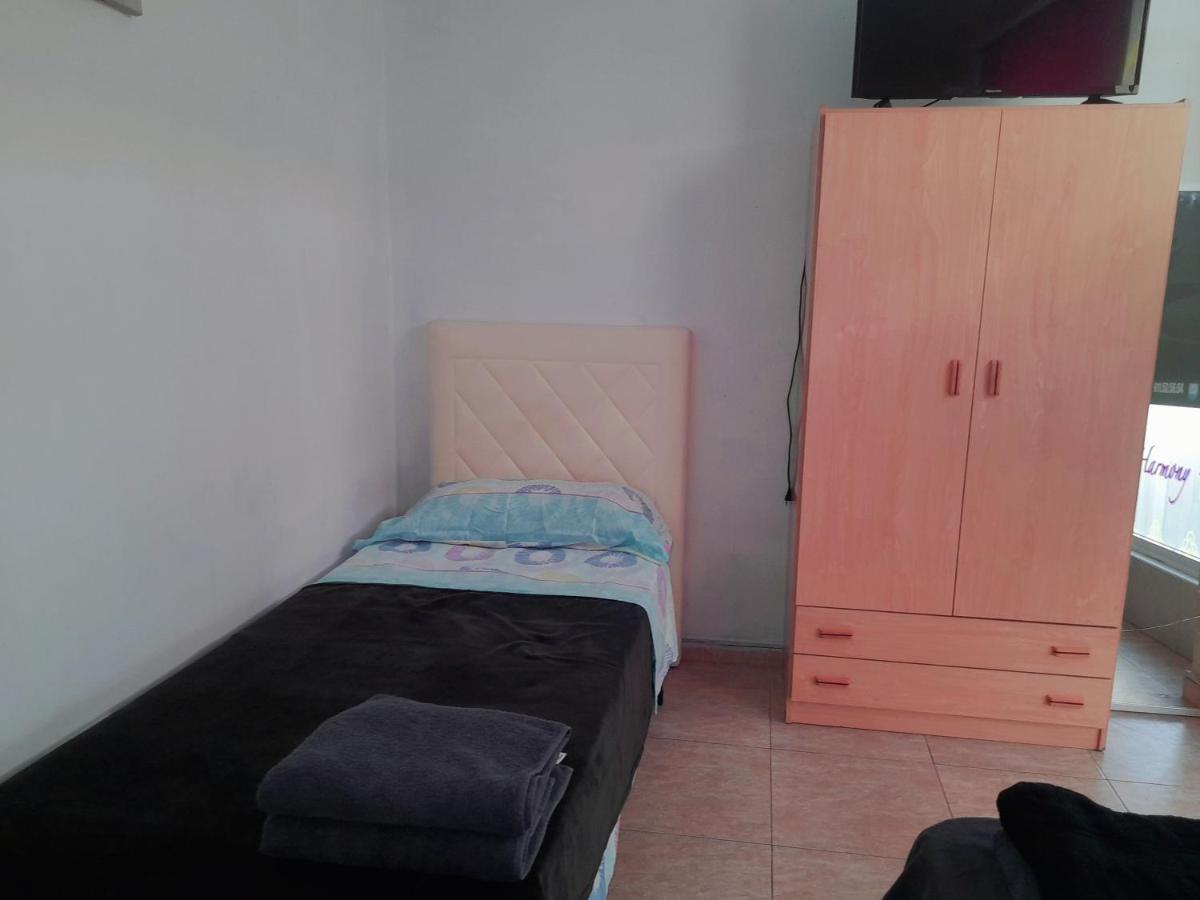 Habitaciones De Paso Benidorm Room photo